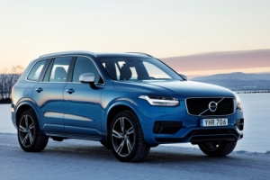 Volvo Cars відзначає 20-річний ювілей системи повного приводу (AWD) в снігу та з впевненим поглядом у майбутнє