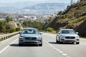 Volvo S90 та V90 отримали найвищу оцінку за захист пішоходів в краш-тестах Euro NCAP 